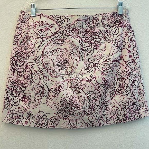 Lady Hagen White Pink Floral Golf Skort
Front Back Pockets Side Zip Size 12 - Picture 2 of 13